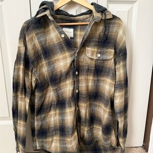 American Eagle Outfitters Plaid Button-Up Shirt - Navy, Beige, Cream